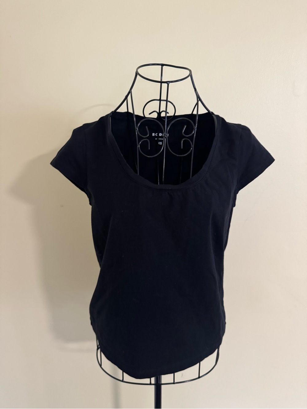 Boden Scoop Neck Basic Black Tee Size XS